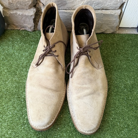 Gucci Lace Up Chukka Beige Suede Men’s Boots